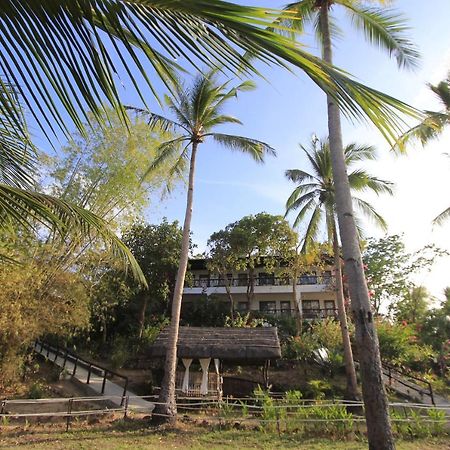 Discovery Island Resort Coron Exterior foto