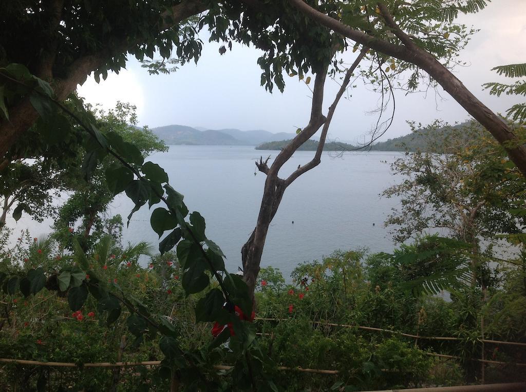 Discovery Island Resort Coron Exterior foto