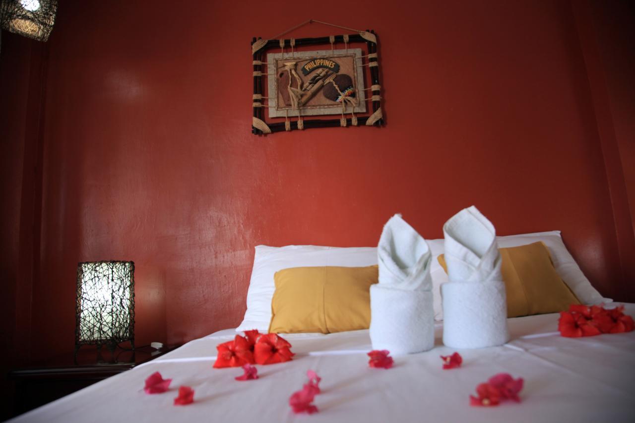 Discovery Island Resort Coron Exterior foto