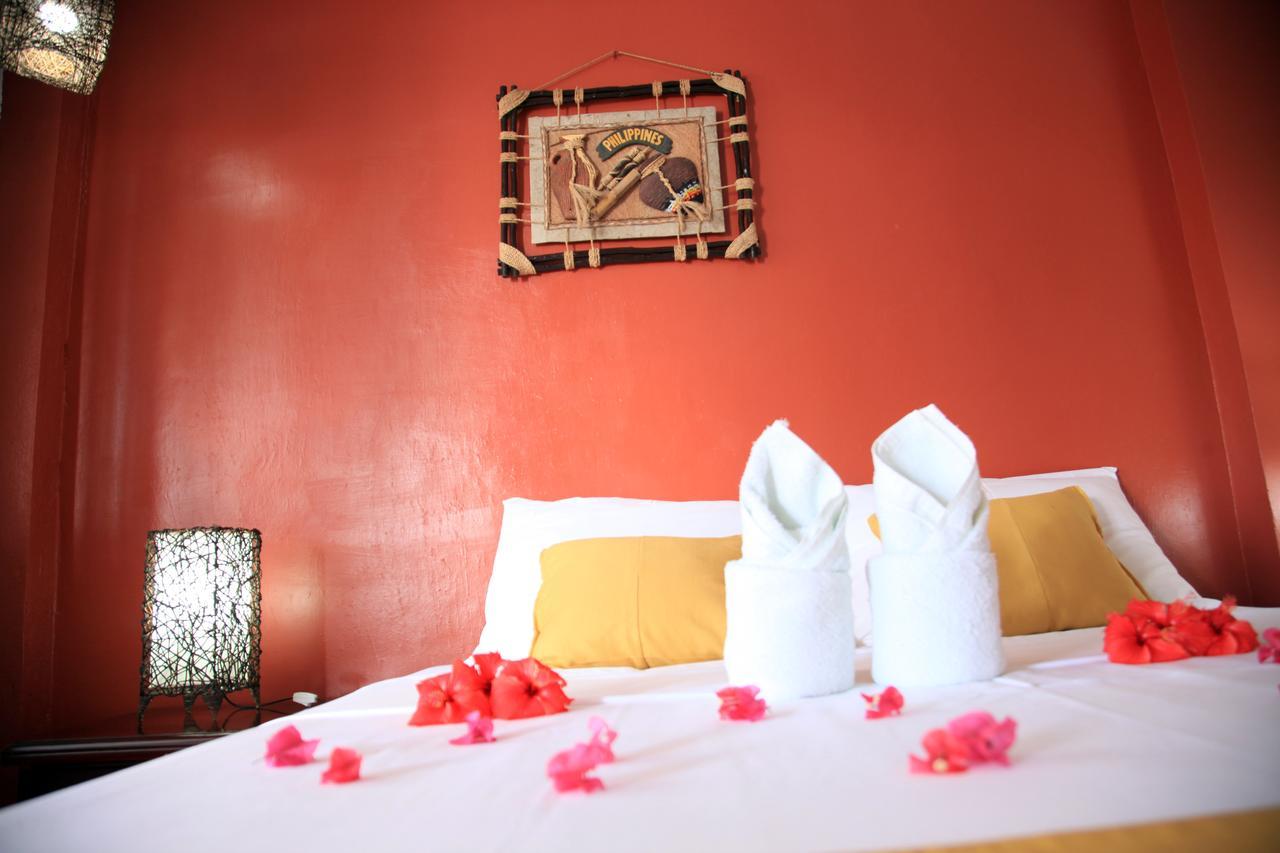 Discovery Island Resort Coron Exterior foto