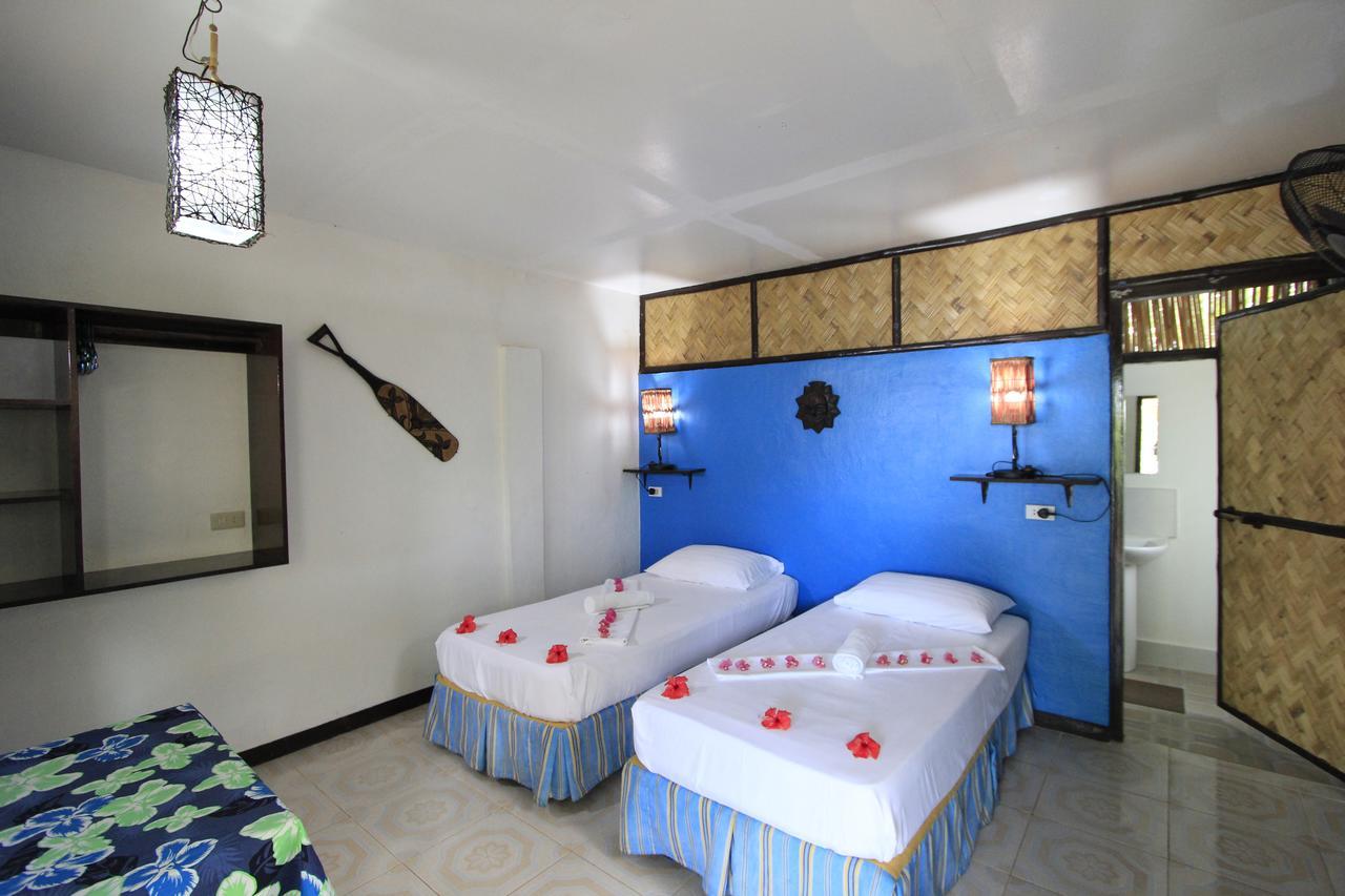 Discovery Island Resort Coron Exterior foto