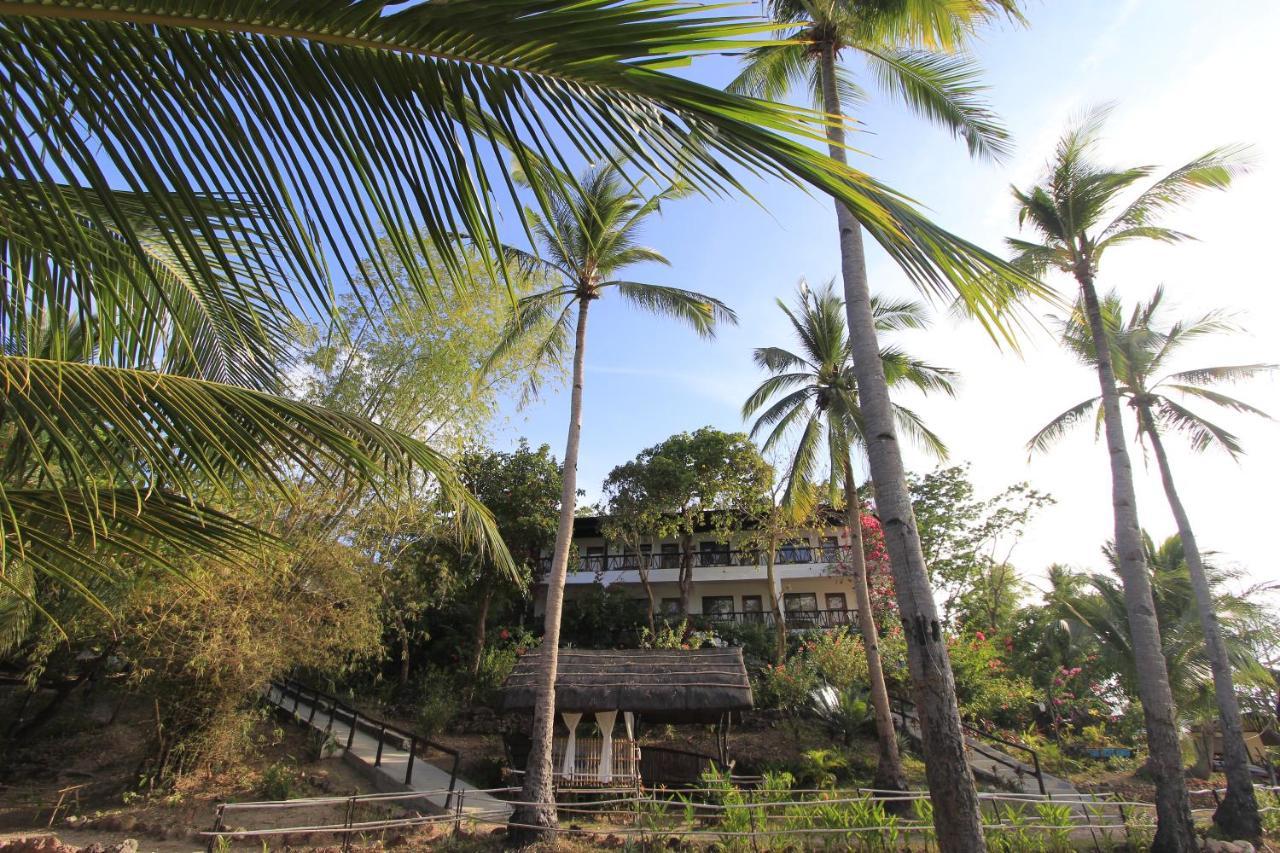 Discovery Island Resort Coron Exterior foto